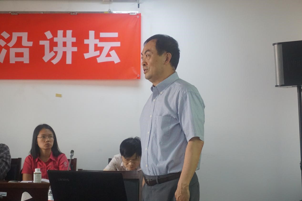 免费色情片