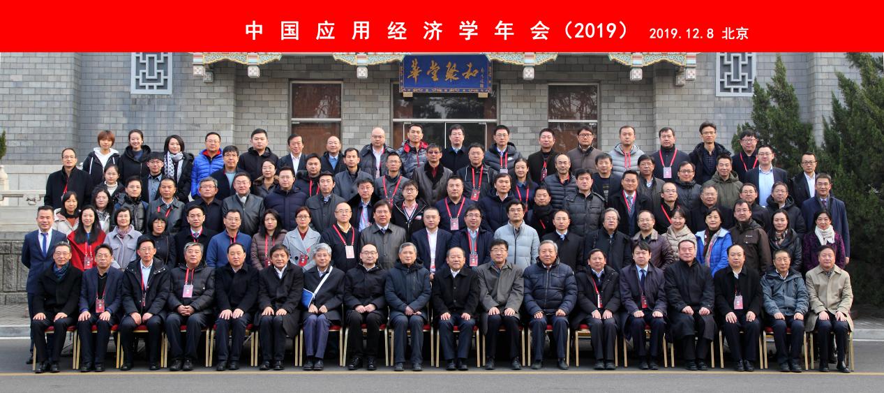 免费色情片