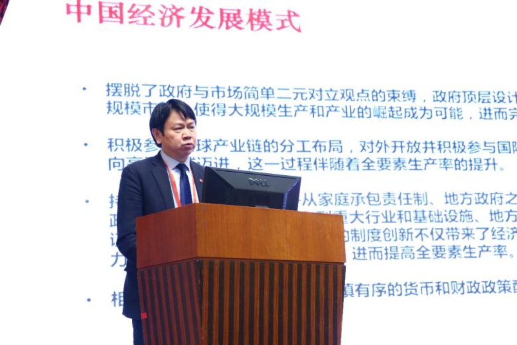 免费色情片