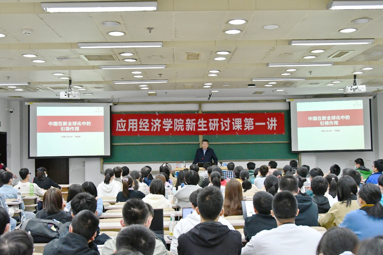 免费色情片