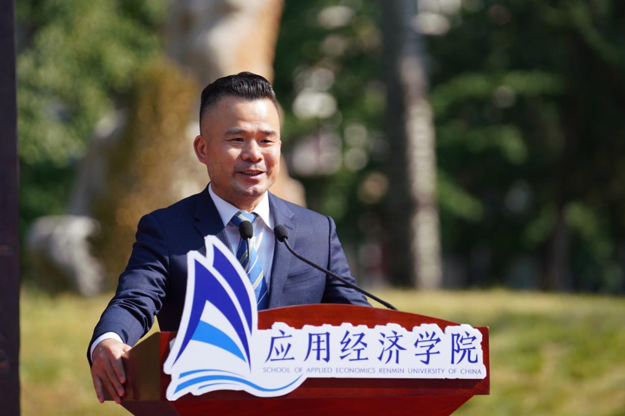 免费色情片
