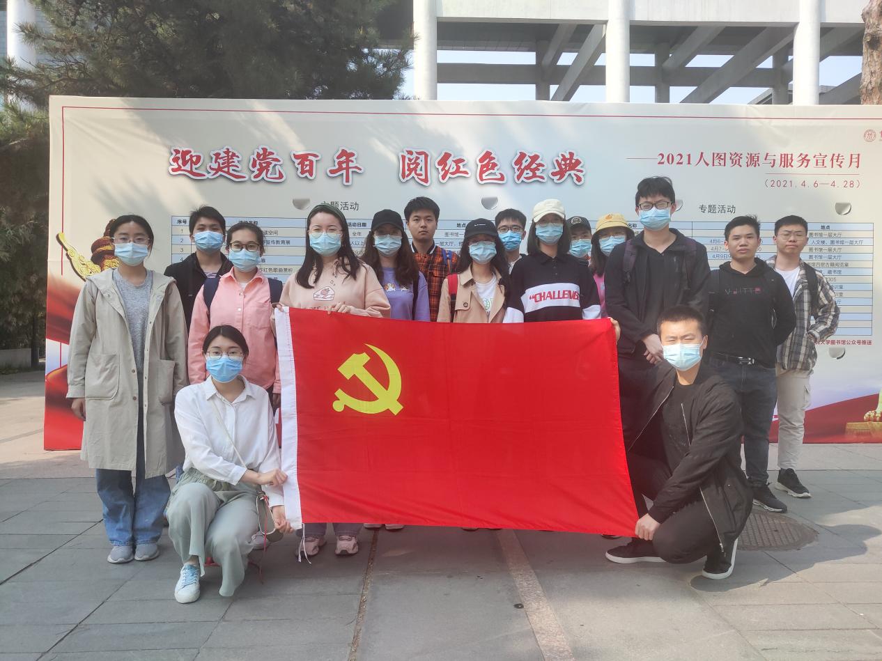 免费色情片