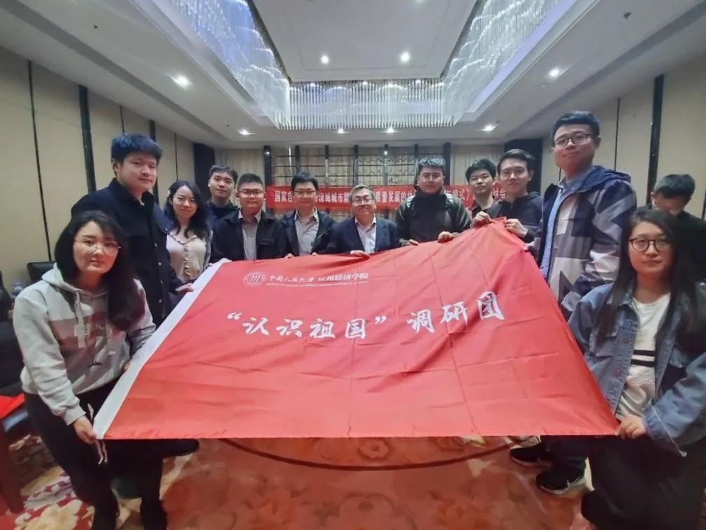 免费色情片