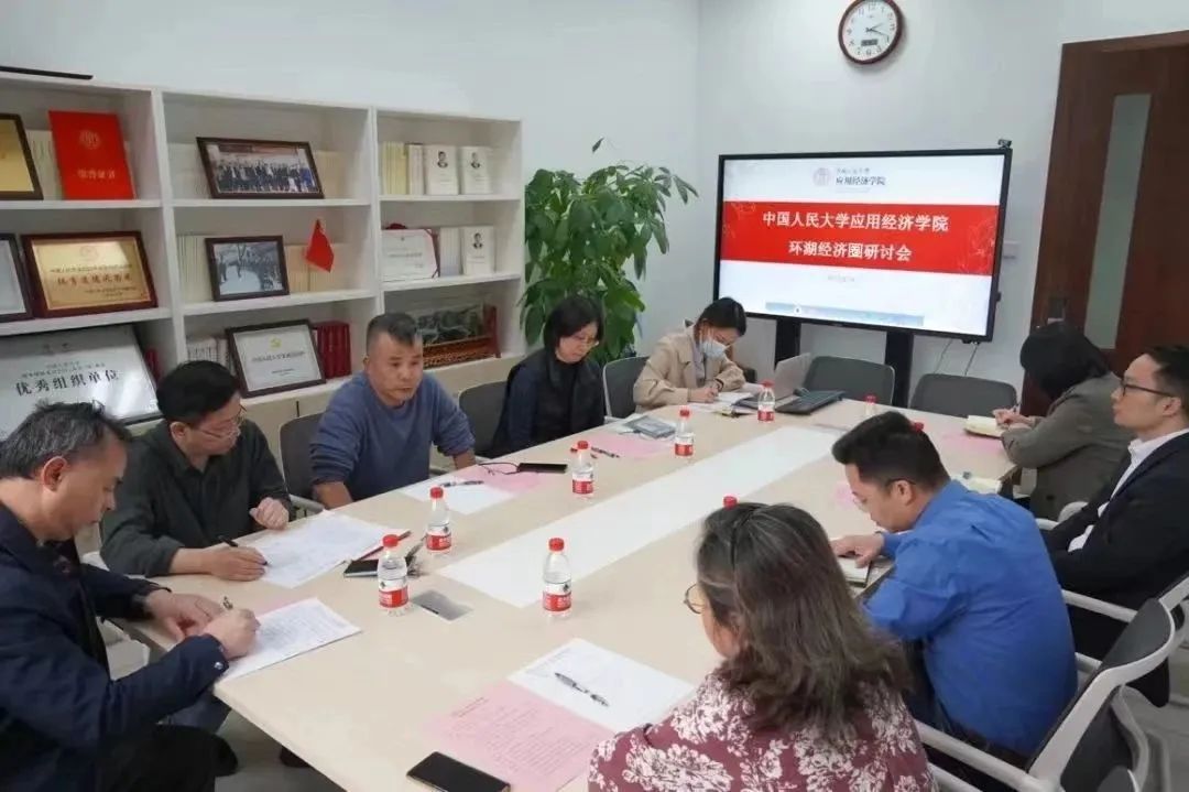 免费色情片