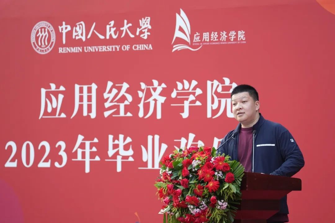免费色情片