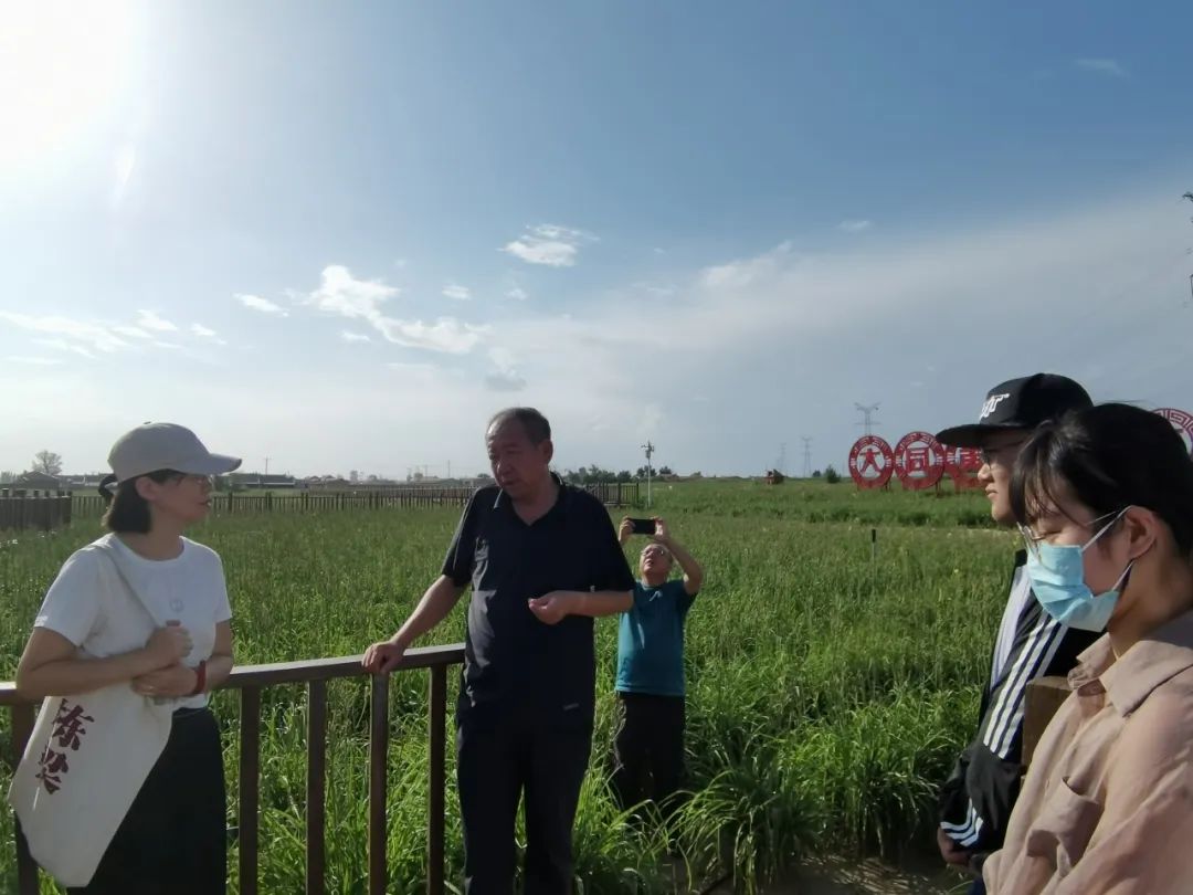 免费色情片