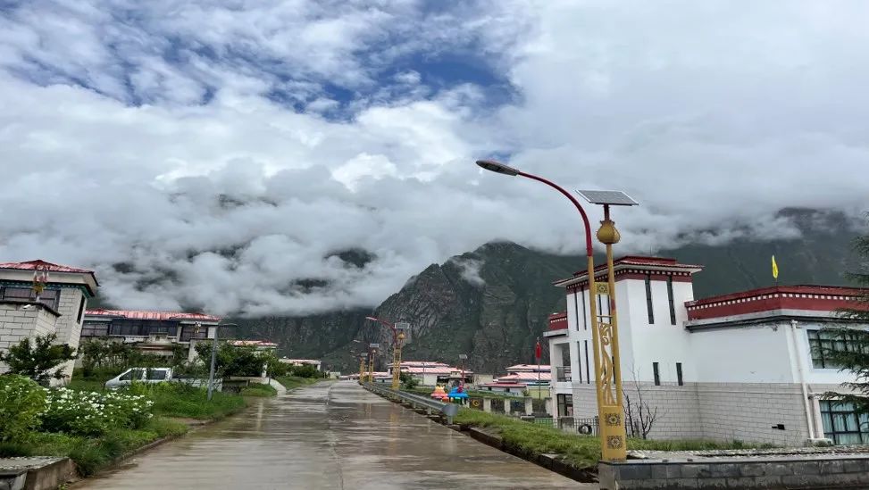 免费色情片