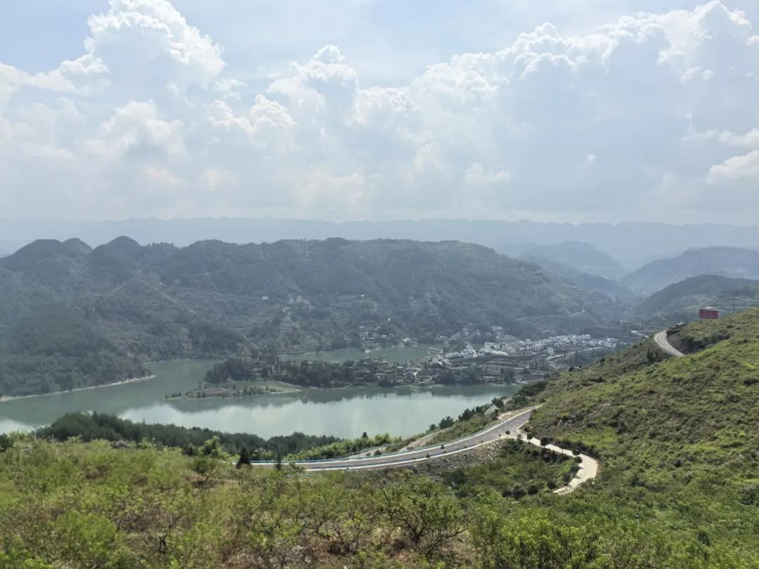 免费色情片