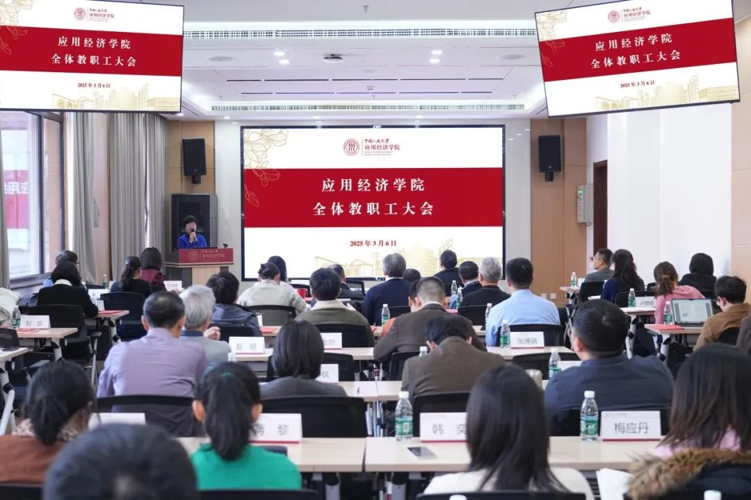 免费色情片