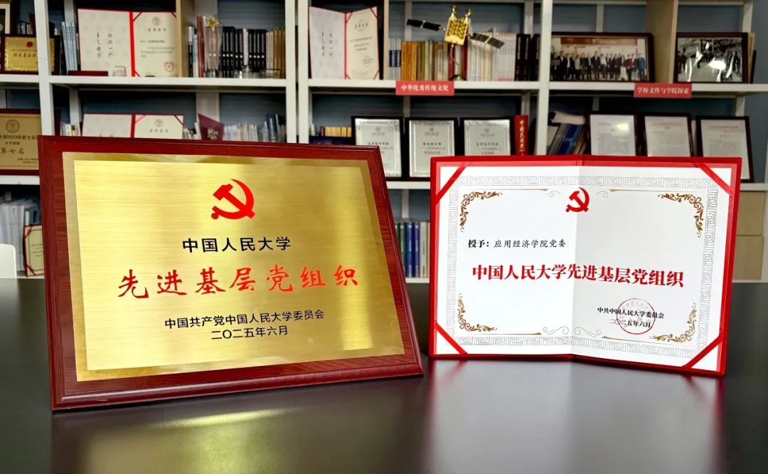 免费色情片